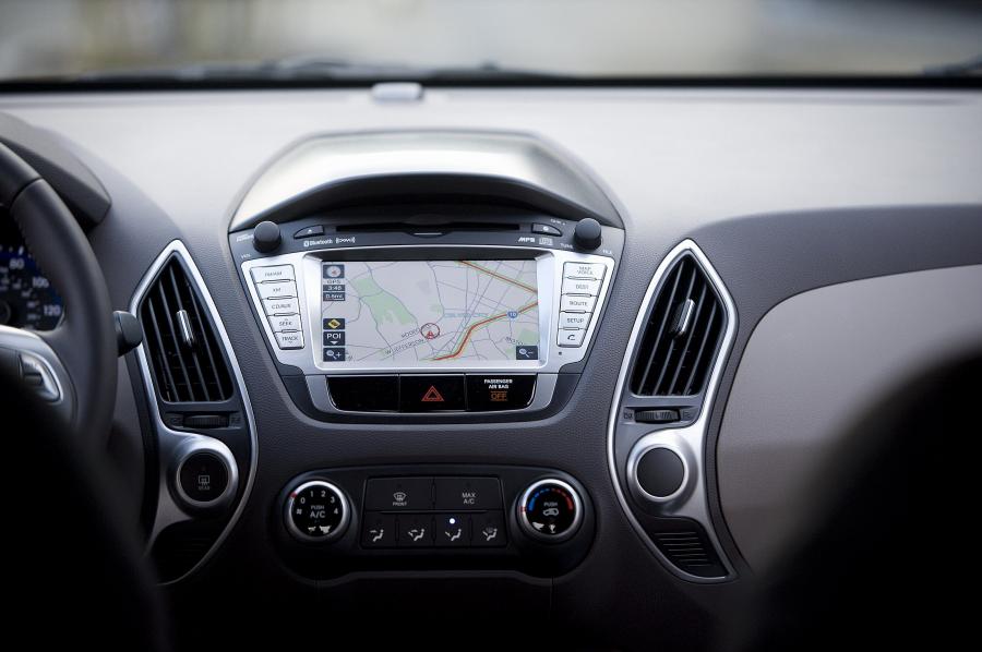  Hyundai Tucson ix 2010 года  (фото 11 из 22)